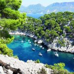 La Côte d’Azur, ce qu'on aime, secrète et enchanteresse